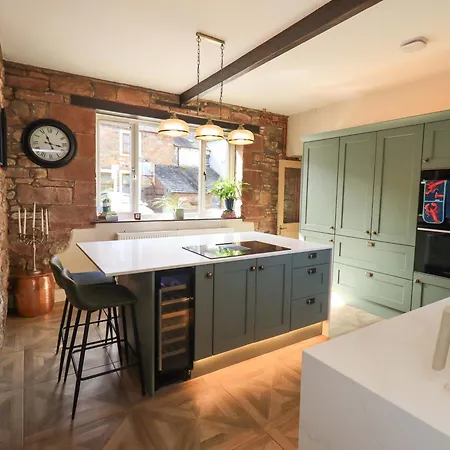 Holiday home Yew Tree *